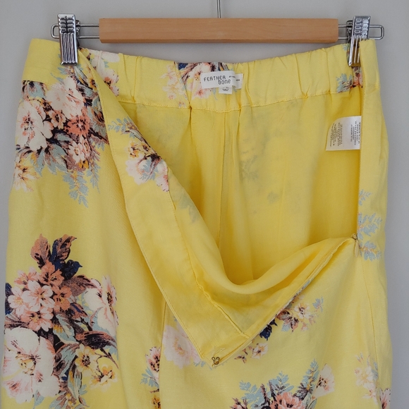Anthropologie Feather Bone Talese Wide Leg Pants Yellow Size 8 - Picture 16 of 16